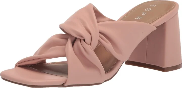 Nude Pink