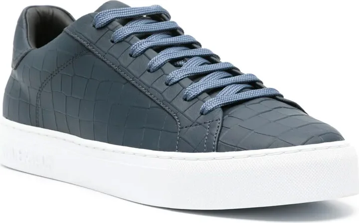 Essence low-top sneakers - Image 2