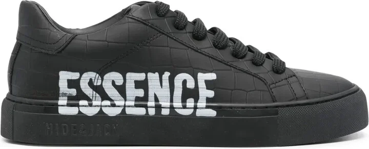 Essence Name sneakers