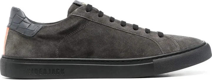 Essence Oil sneakers