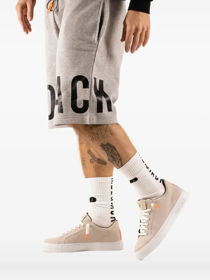 Essence Oil suede sneakers - Image 4