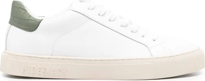 Essence Sky sneakers