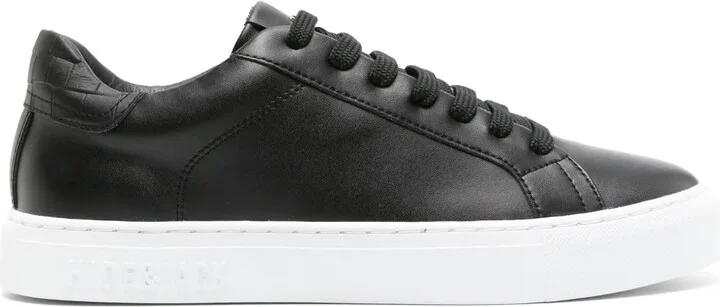 Essence Sky sneakers