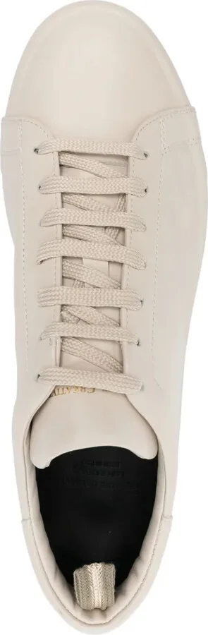 Essence sneakers - Image 4