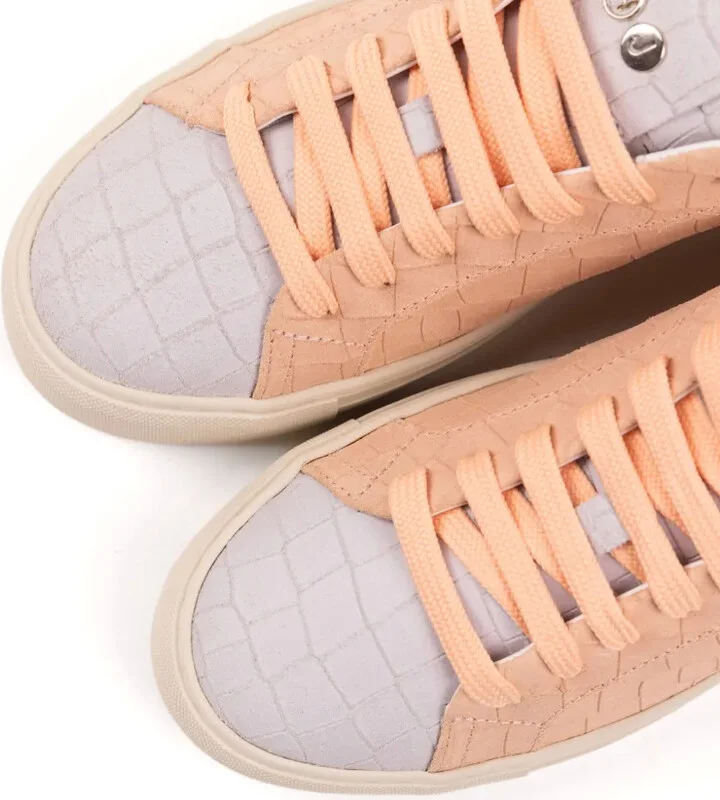 Essence sneakers - Image 3
