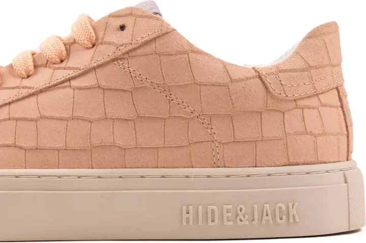 Essence sneakers - Image 4