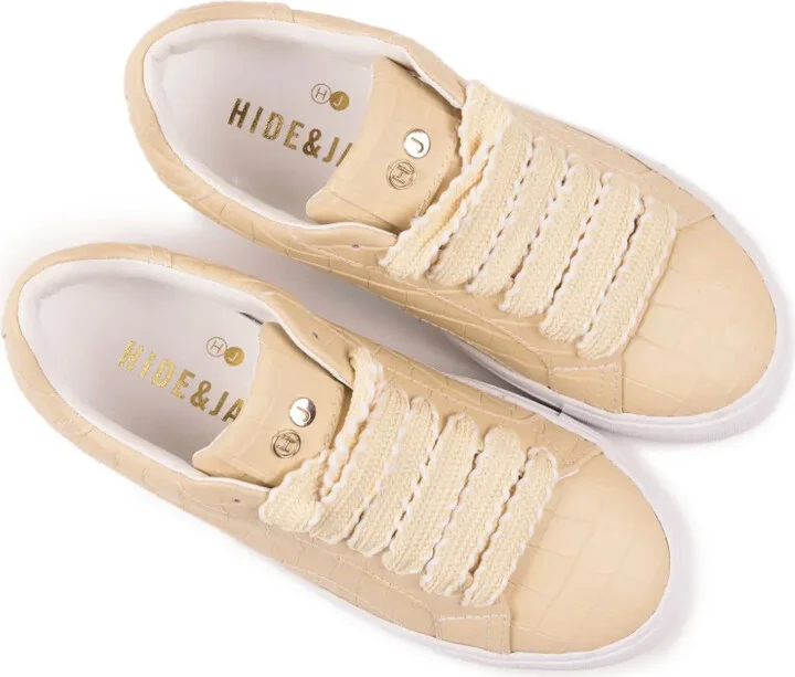 Essence sneakers - Image 4
