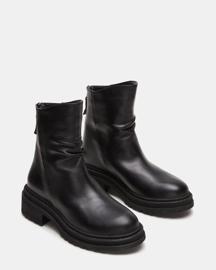 Essential Black Leather - Image 2