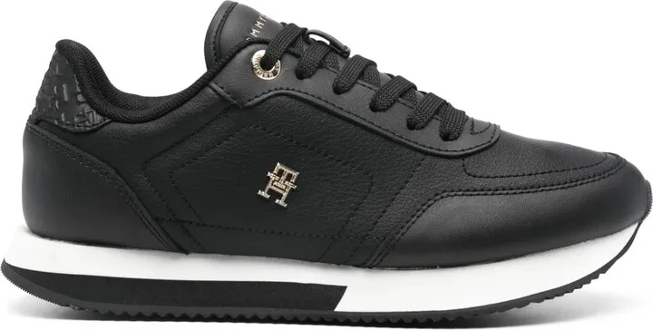 Essential sneakers