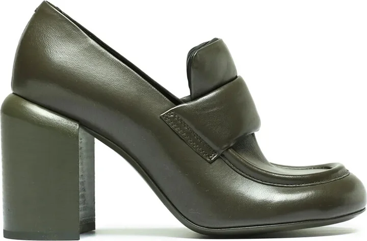 Esther pumps