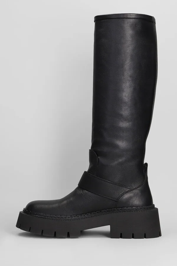 Etna 101 Low Heels Boots In Black Leather - Image 3