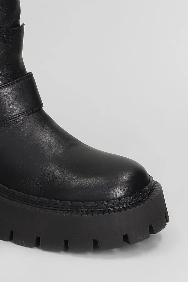 Etna 101 Low Heels Boots In Black Leather - Image 5