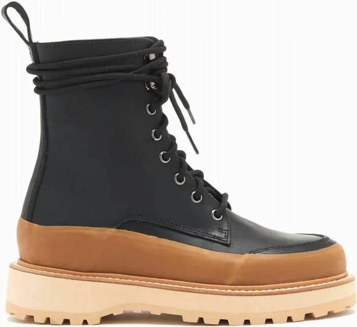 Etna Boot In Raven Black