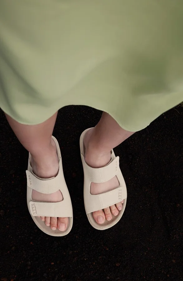 Etna Slide Sandal - Image 11