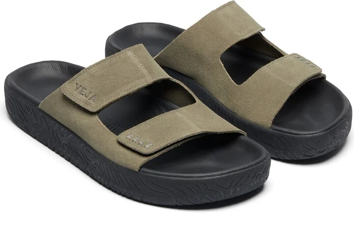 Kaki Black