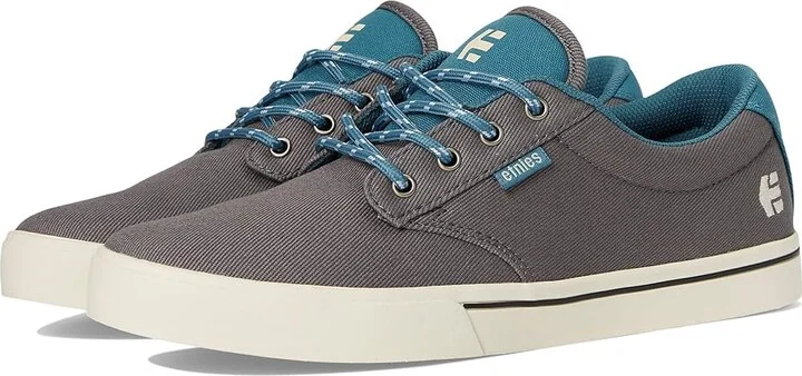 Grey,grey,blue
