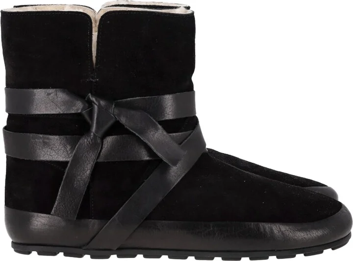Etoile Sheared Snow Boots in Black Suede
