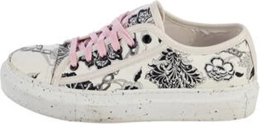 Pattern Prints, White