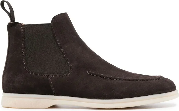 Eugenia Chelsea boots