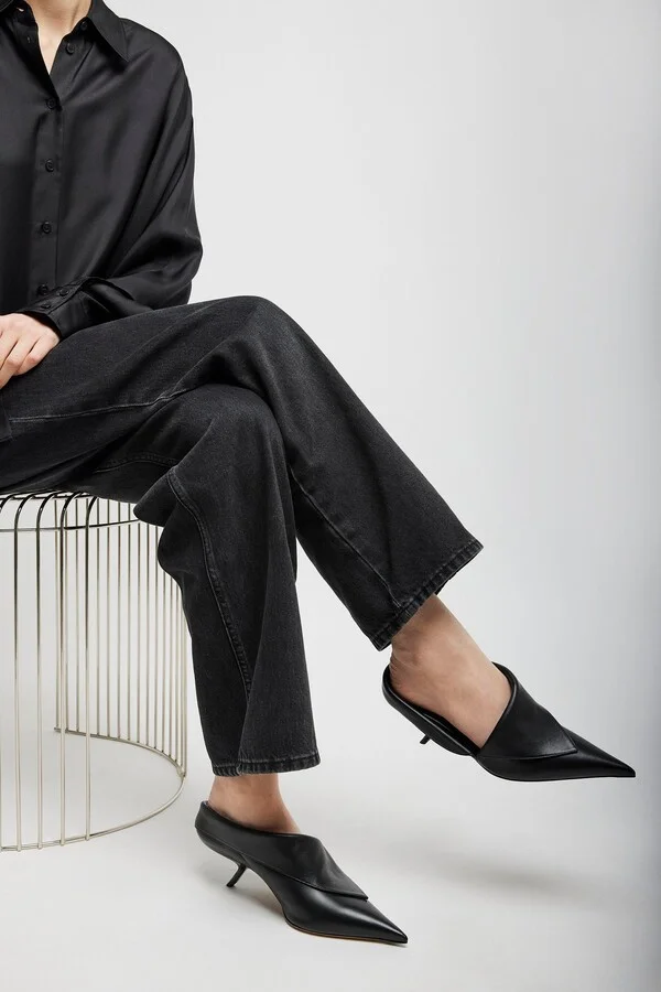 Eva soft black leather pumps - Image 2