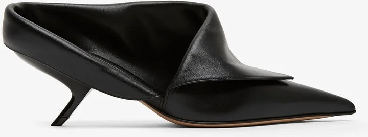 Eva soft black leather pumps