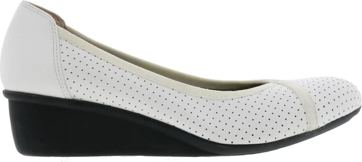 Evelyn Perforated Wedge Pump - Image 3