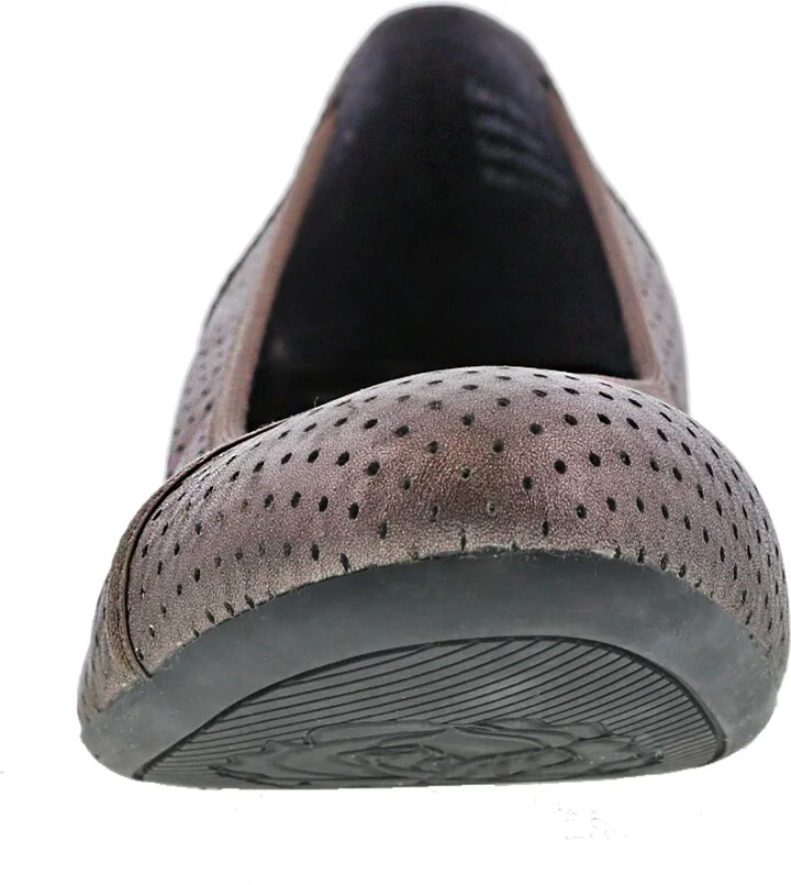 Evelyn Perforated Wedge Pump - Image 8