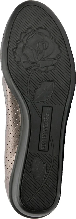 Evelyn Perforated Wedge Pump - Image 11