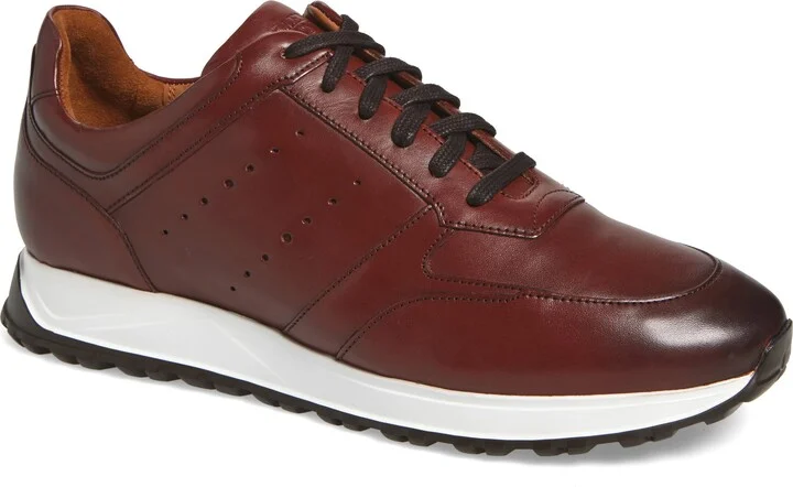 Everett Slip-On Sneaker