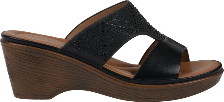 Everi Wedge Sandal - Image 8