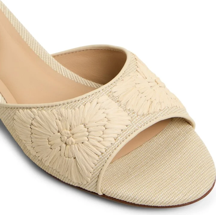 Everly Slide Sandal - Image 5
