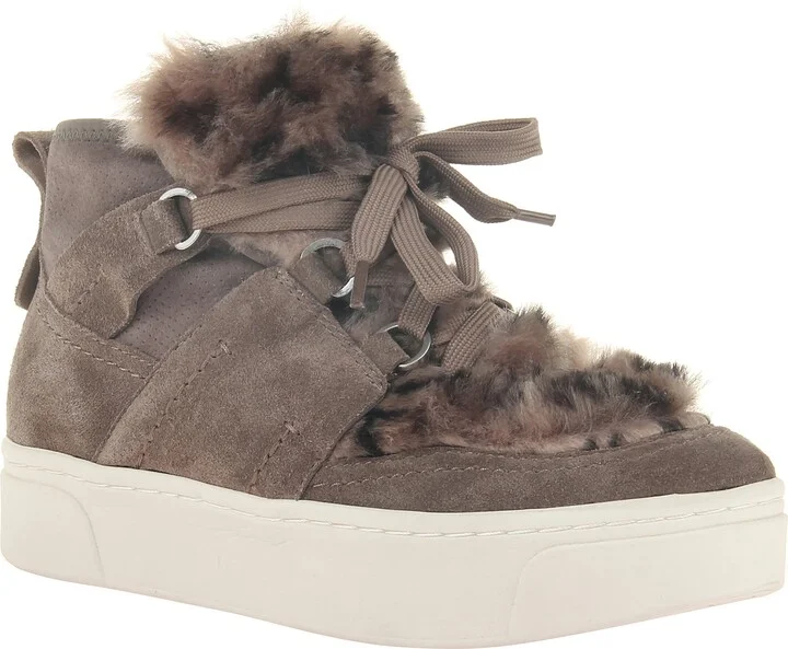 Evolution Platform Sneaker