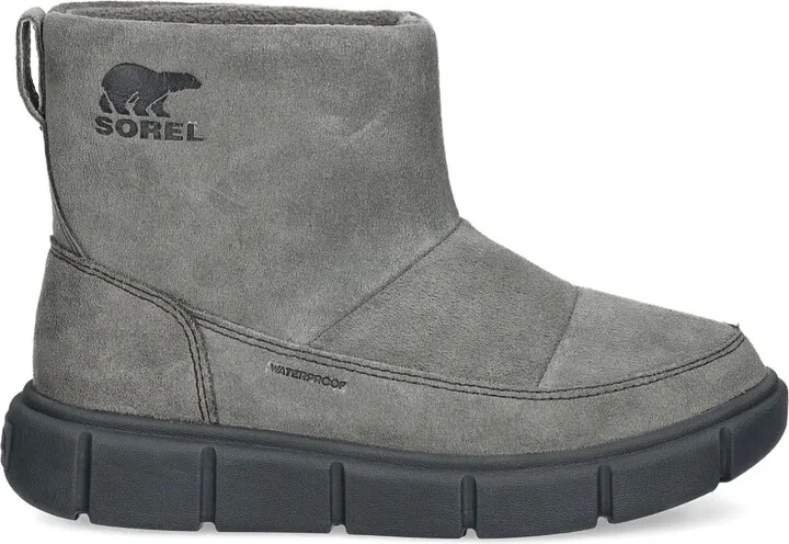 Explorer™ III boots