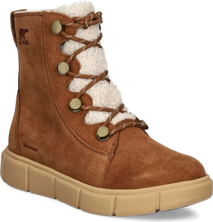 Explorer™ III Joan boots - Image 2
