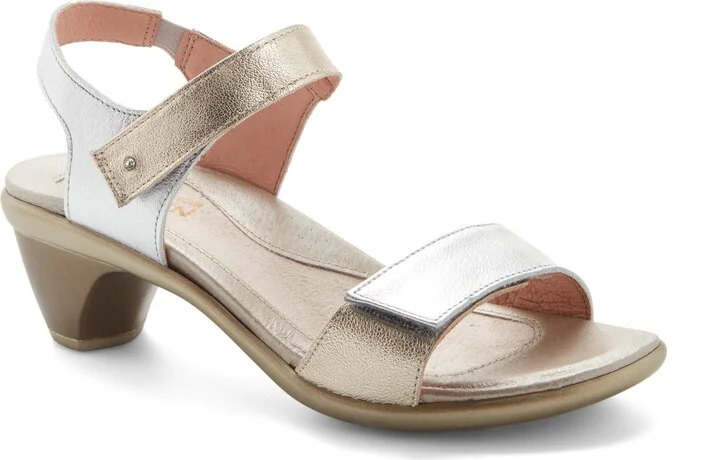 Extant Sandal