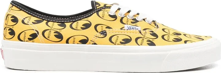 Eye-Print Low-Top Sneakers