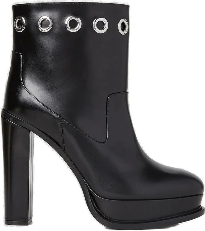 Eyelet Detailed Platform Boots
