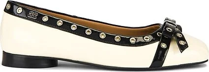 Eyelets Bow Ballerina