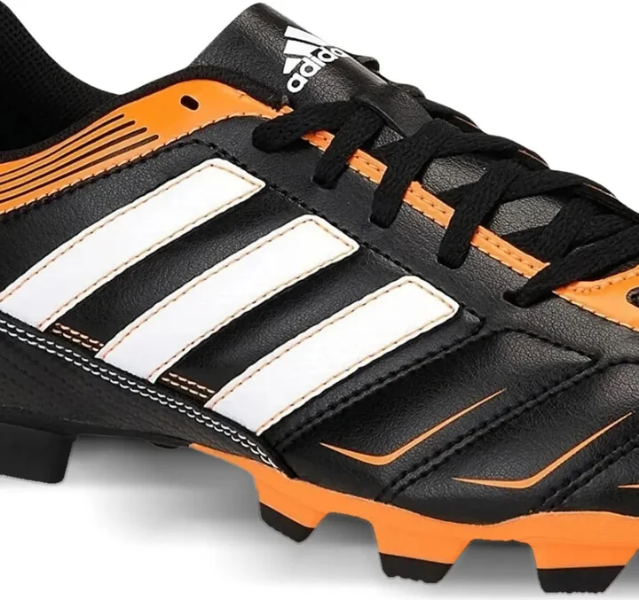 Ezeiro III TRX FG "Black Orange" sneakers - Image 2
