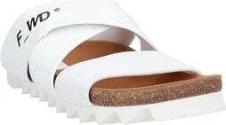 F_wd Woman Sandals - Image 2