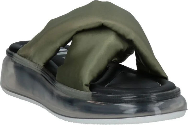 F_wd Woman Sandals - Image 4