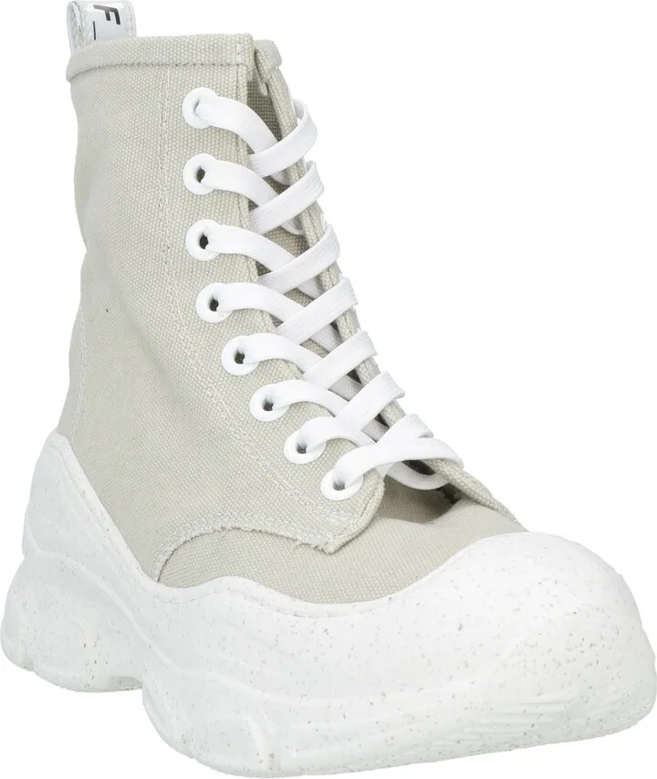 F_wd Woman Sneakers - Image 4