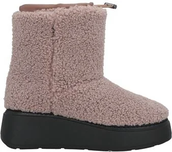 Fabiana Filippi Woman Ankle boots