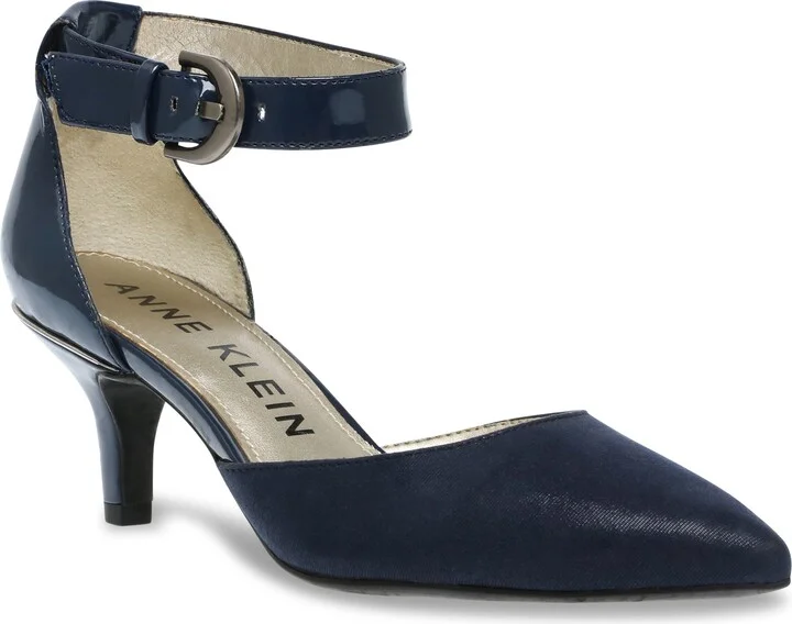 Fabulist Pointed Toe Pump
