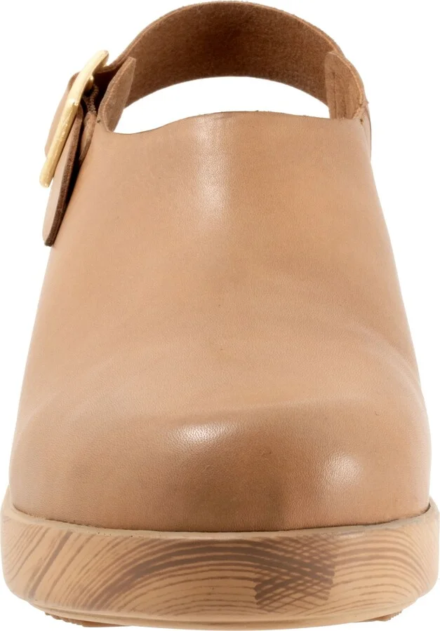 Fairbanks Slingback Platform Clog - Image 11