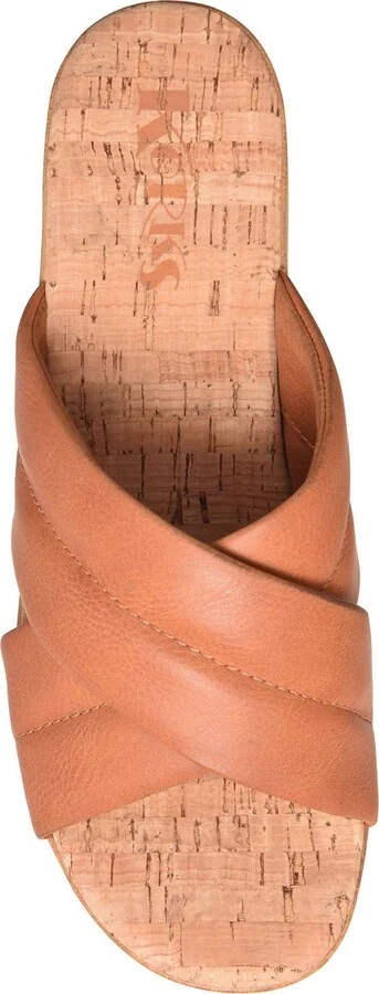 Faithe Crossover Platform Sandal - Image 11