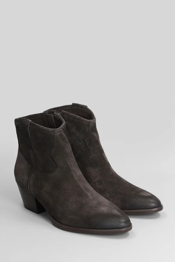 Fame Texan Ankle Boots In Brown Suede - Image 2
