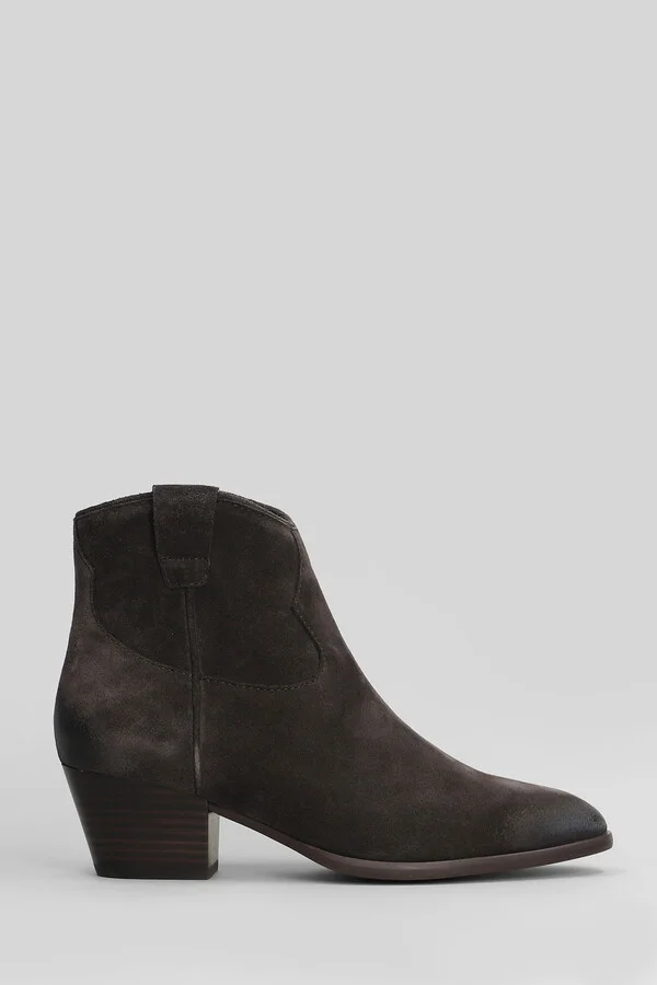 Fame Texan Ankle Boots In Brown Suede