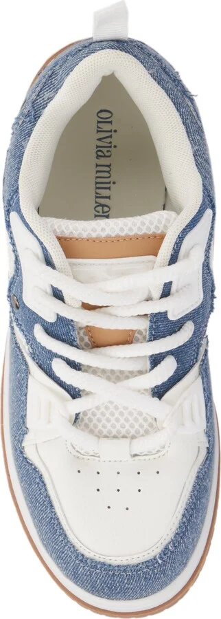 Famous Low Top Sneaker - Image 5