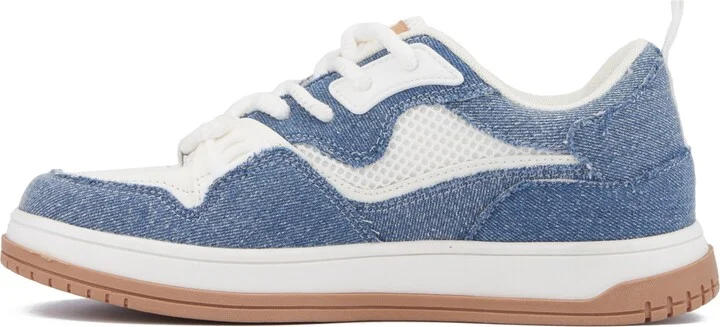 Famous Low Top Sneaker - Image 8